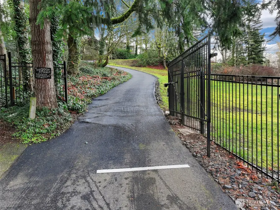 19205 124th Avenue Se, Kent, WA 98031 - #2