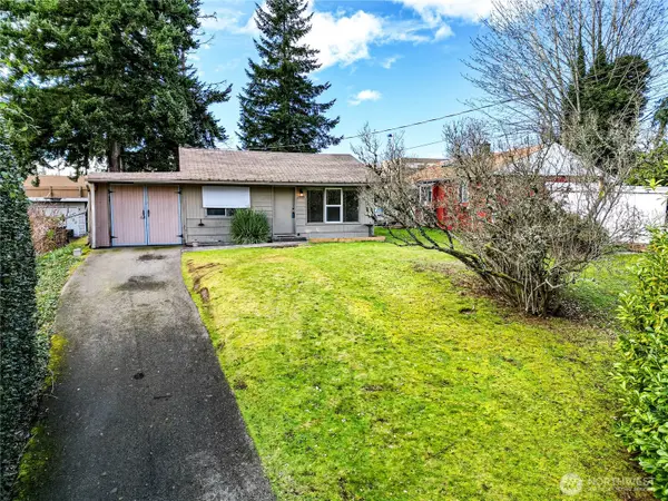 21320 68th Avenue W, Lynnwood, WA 98036