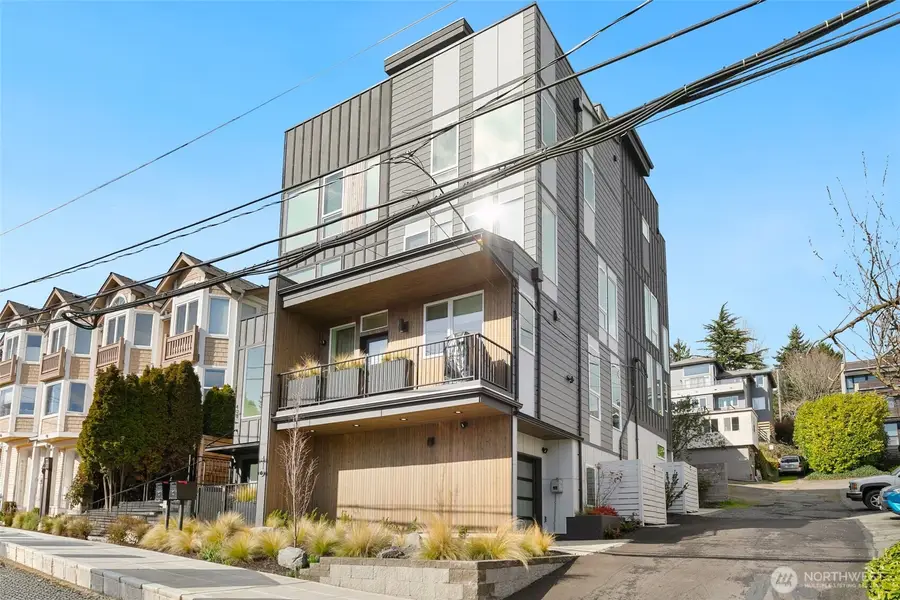 408 Aloha Street, Seattle, WA 98109 - #2