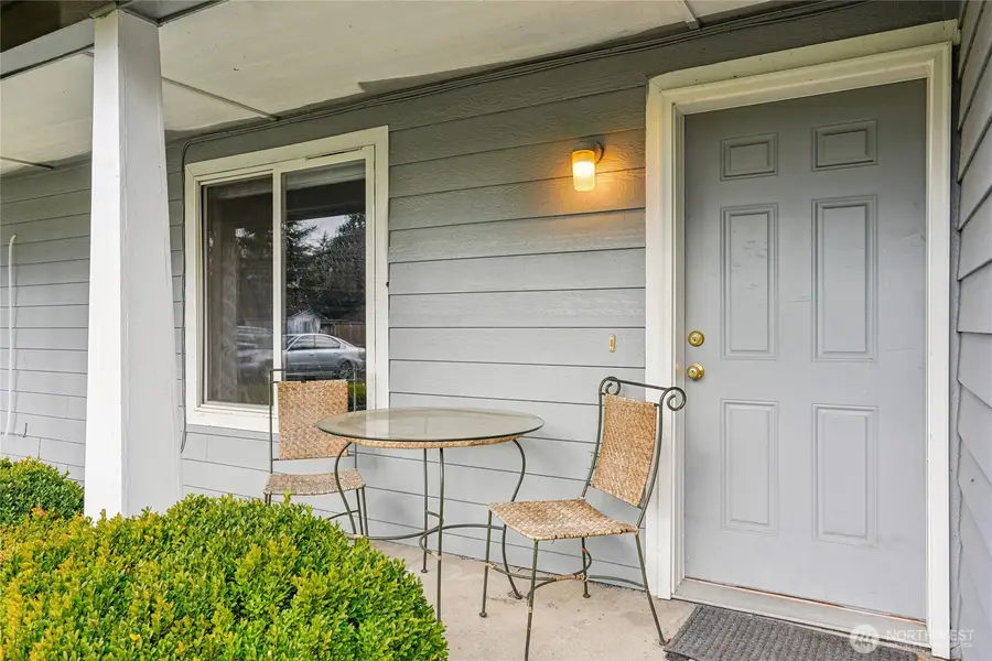 8603 Meadow Road Sw, Lakewood, WA 98499 - #3