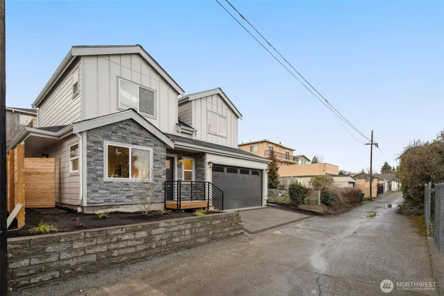 2330 17th Avenue S, Seattle, WA 98144 - #3