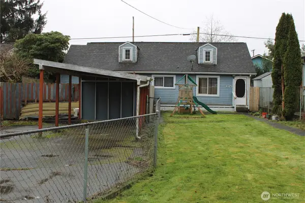 2714 Aberdeen Avenue, Hoquiam, WA 98550