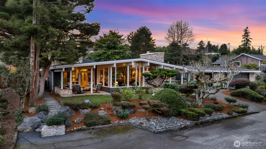 6437 Hampton Road S, Seattle, WA 98118 - #2