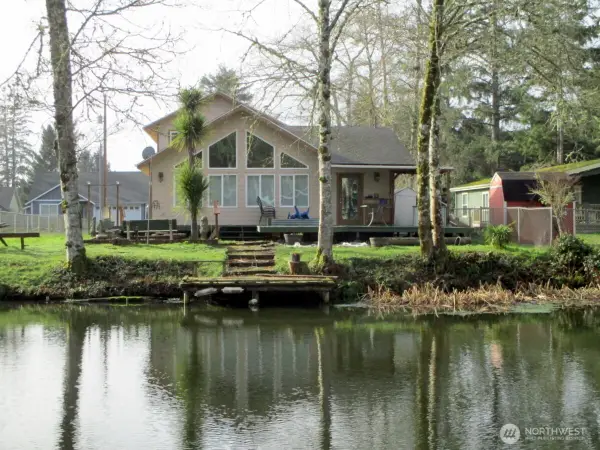 950 Falls Of Clyde Loop Se, Ocean Shores, WA 98569