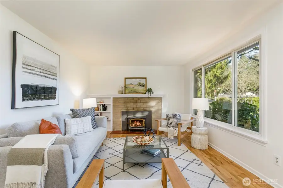 12343 11th Avenue Ne, Seattle, WA 98125 - #2