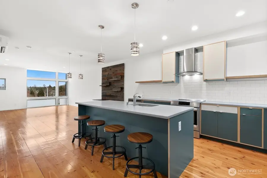 3527 S Oregon Street, Seattle, WA 98118 - #3