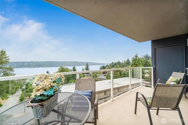 15020 Bothell Way Ne #502, Lake Forest Park, WA 98155