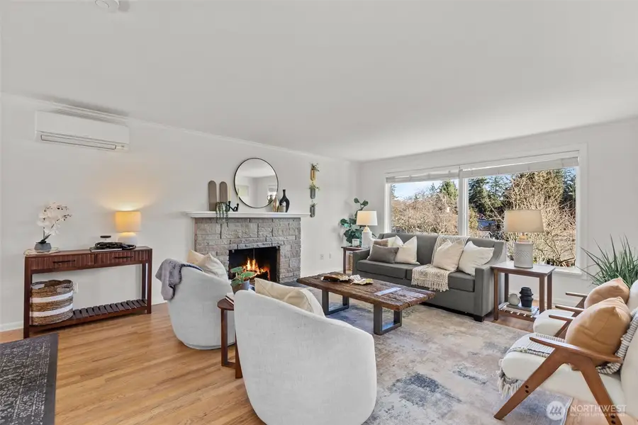 16327 Densmore Avenue N, Shoreline, WA 98133 - #3