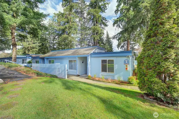 4308 NE Sunset Boulevard #T1, Renton, WA 98059