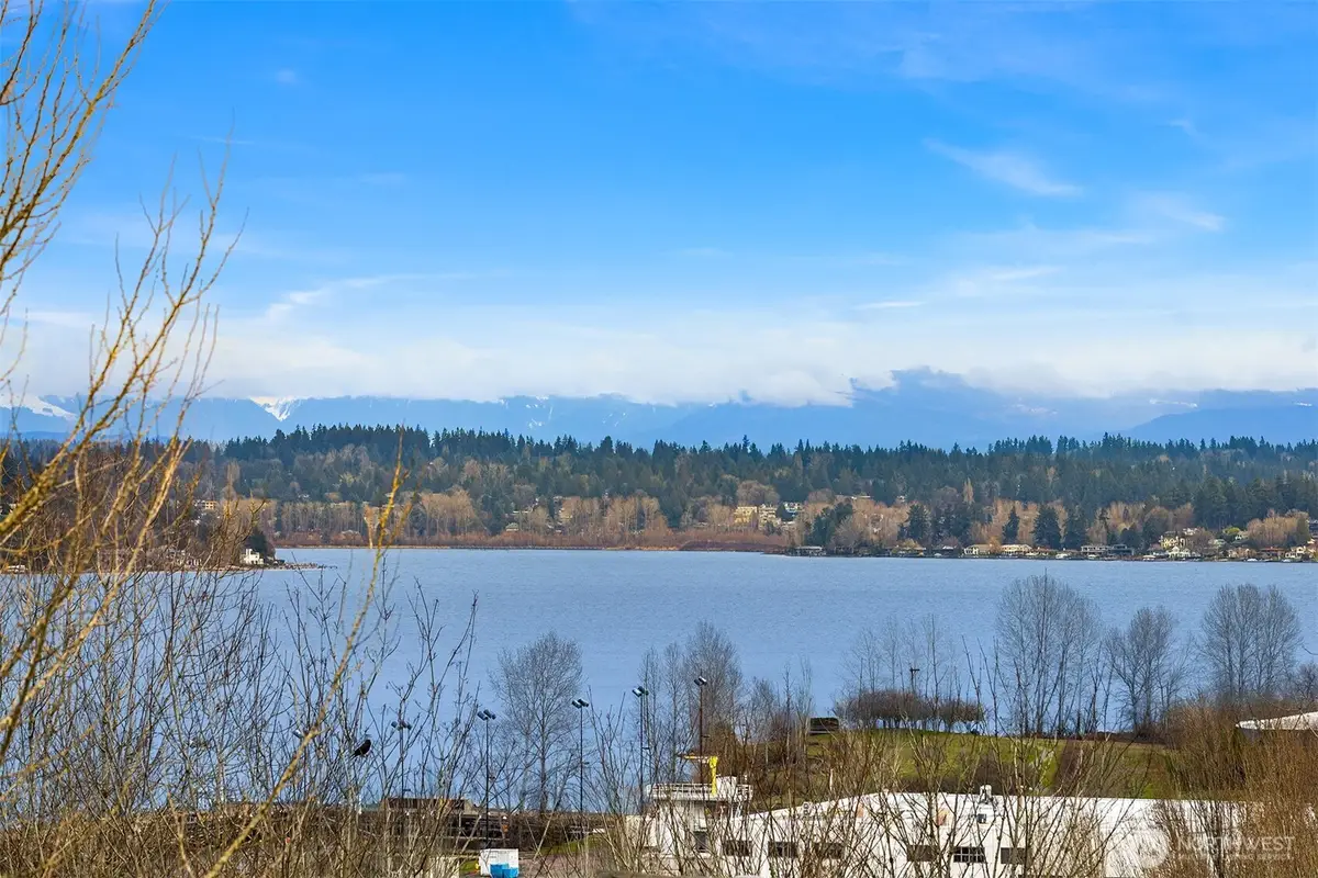 7733 58th Avenue Ne, Seattle, WA 98115 - #1