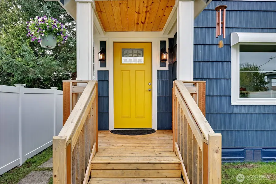 1523 7th Street, Bremerton, WA 98337 - #3