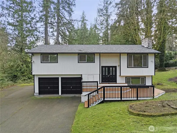 14332 Cascadian Way, Everett, WA 98208
