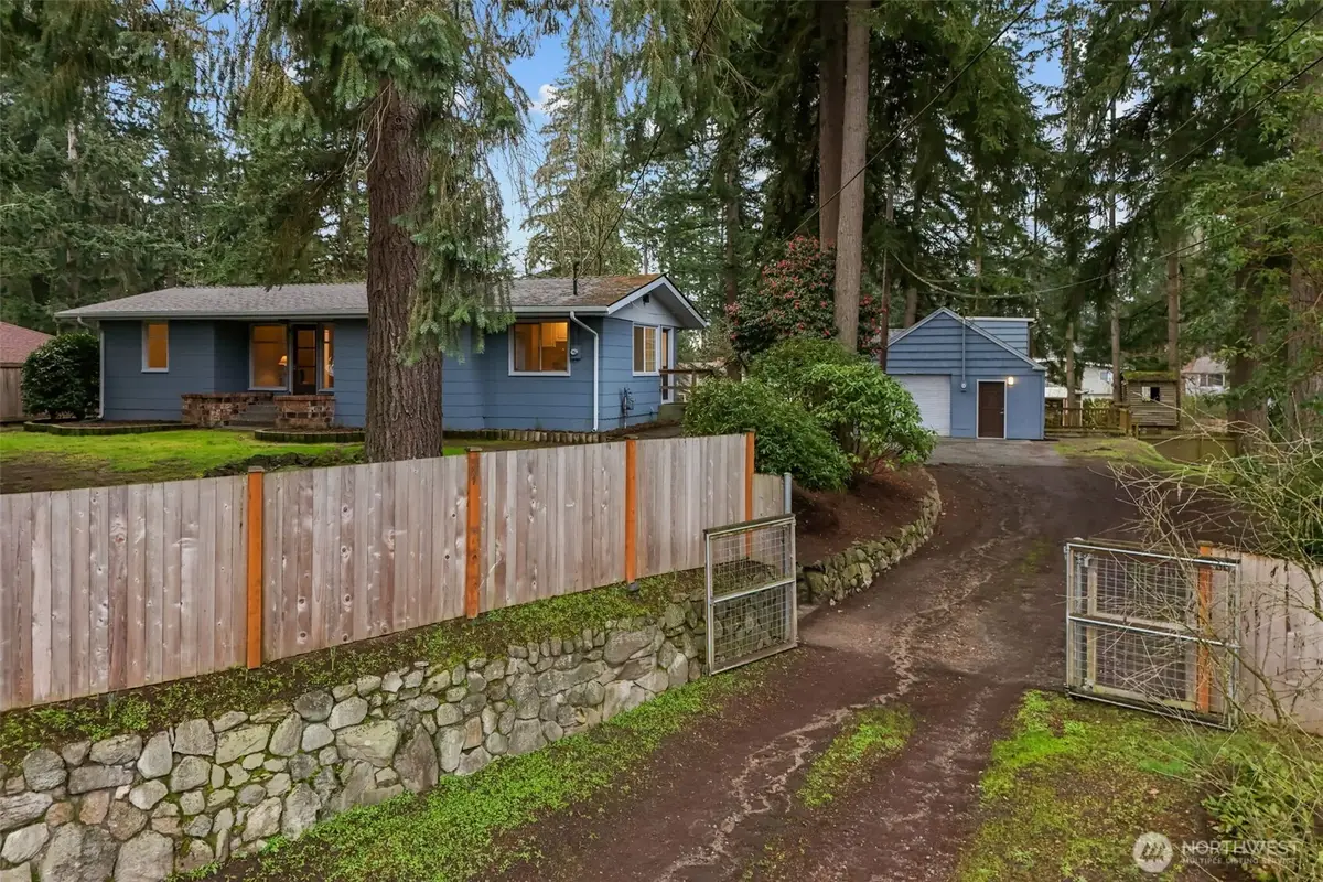 6112 188th Street Sw, Lynnwood, WA 98037 - #1