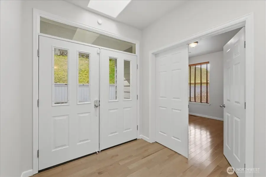 3012 N Narrows Drive #1, Tacoma, WA 98407 - #3