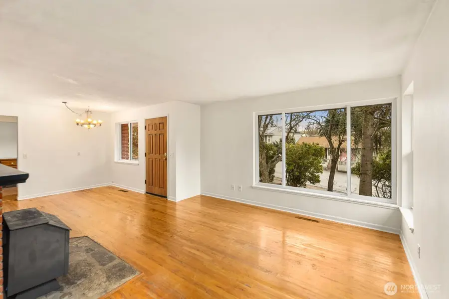 2108 E 24th Street, Bremerton, WA 98310 - #3