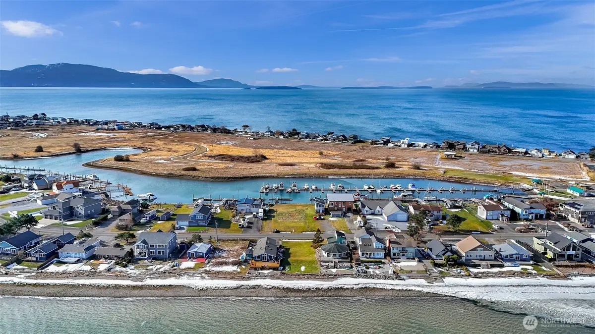 42 Saltspring Drive, Ferndale, WA 98248 - #1