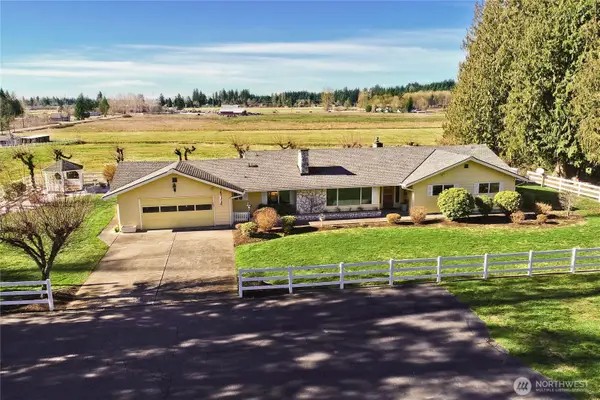 39811 272nd Avenue Se, Enumclaw, WA 98022