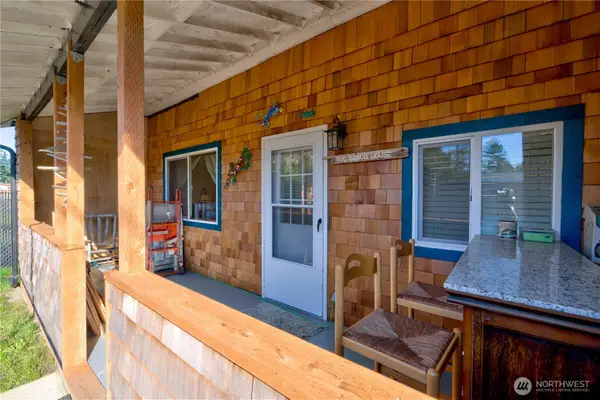 22604 S Place, Ocean Park, WA 98640