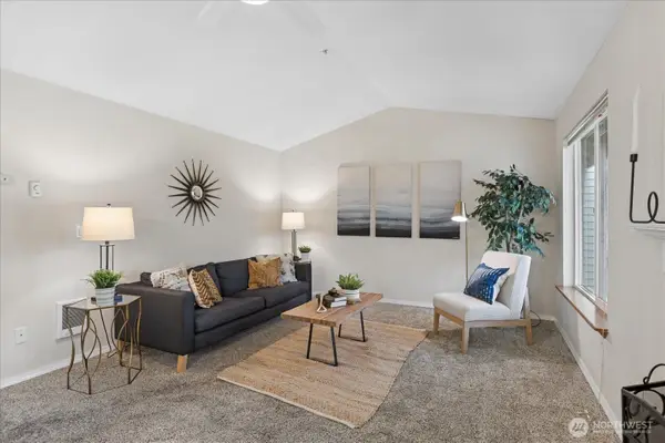 1009 112th Street Se #D305, Everett, WA 98208