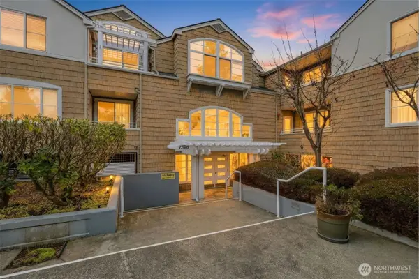 22005 6th Avenue S #312, Des Moines, WA 98198