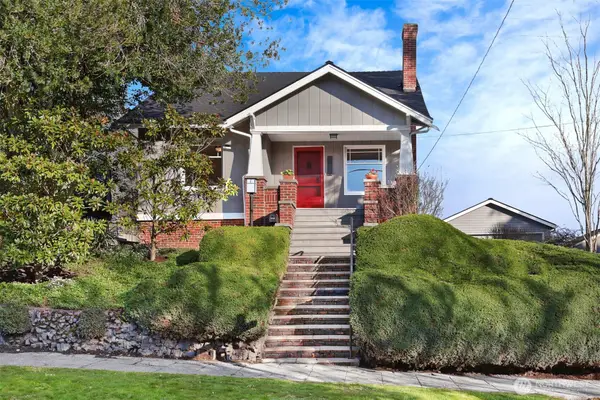 6526 16th Avenue Nw, Seattle, WA 98117