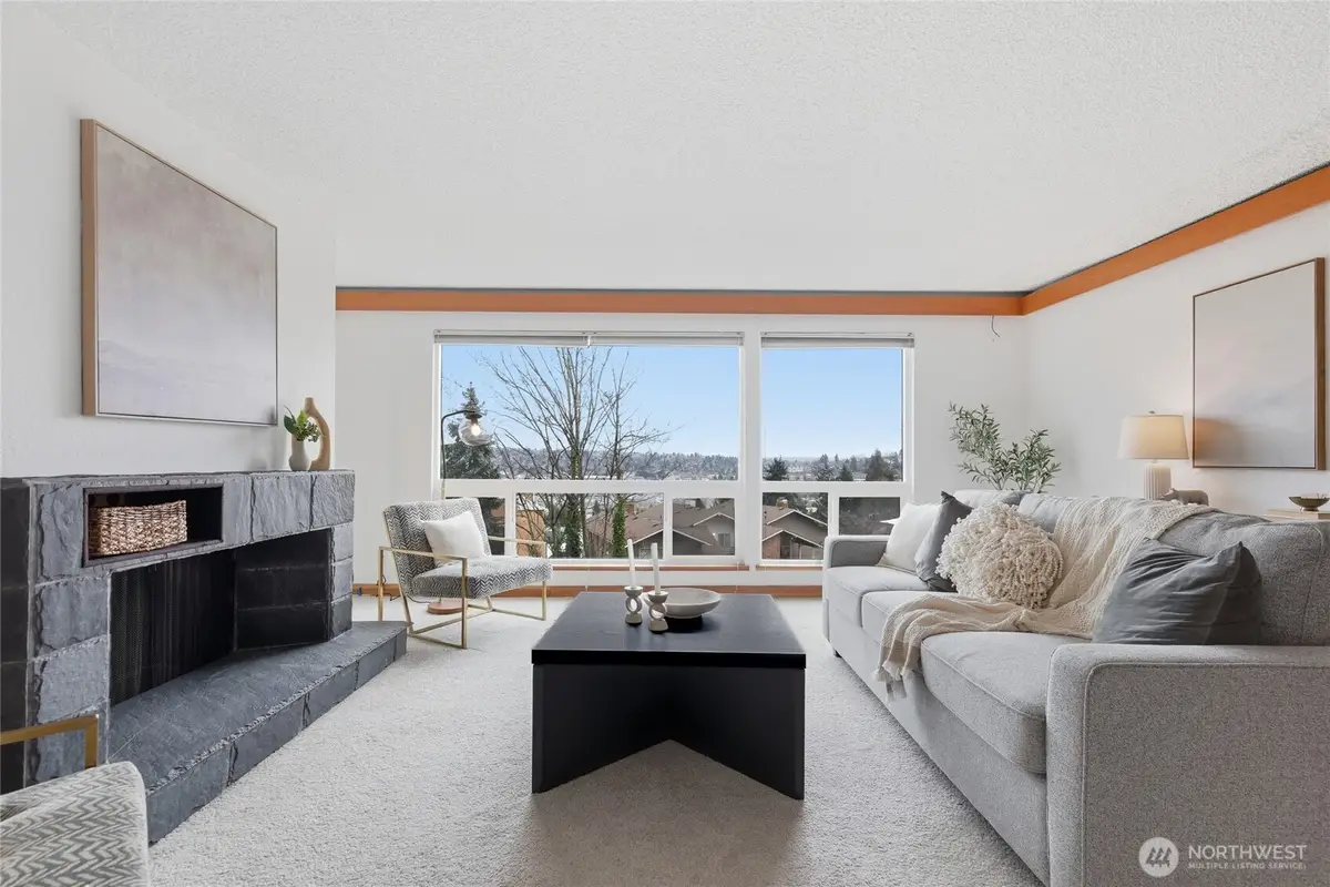 2500 W Manor Place #216, Seattle, WA 98199 - #1