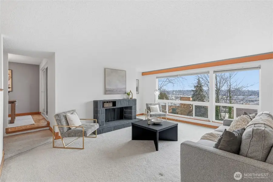 2500 W Manor Place #216, Seattle, WA 98199 - #2