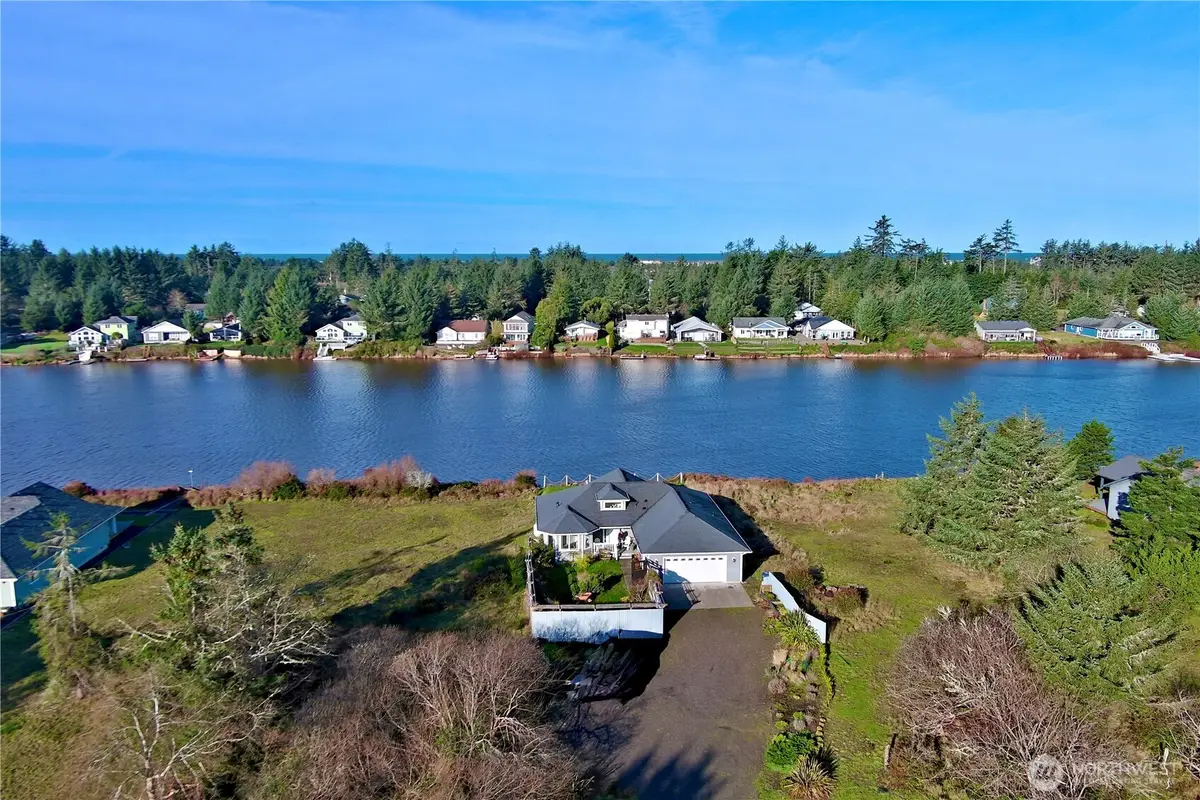 571 E Chance A La Mer Ne, Ocean Shores, WA 98569 - #1