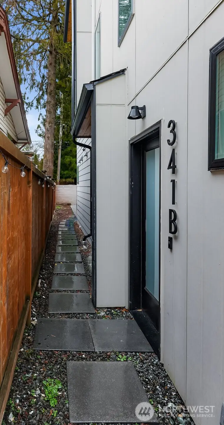 341 NW 90th Street #B, Seattle, WA 98117 - #2