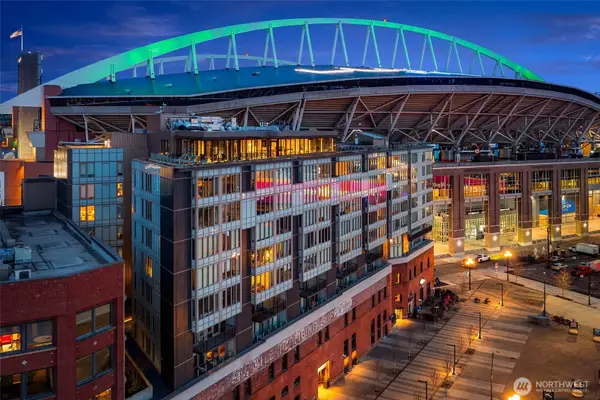 590 1st Avenue S #702, Seattle, WA 98104