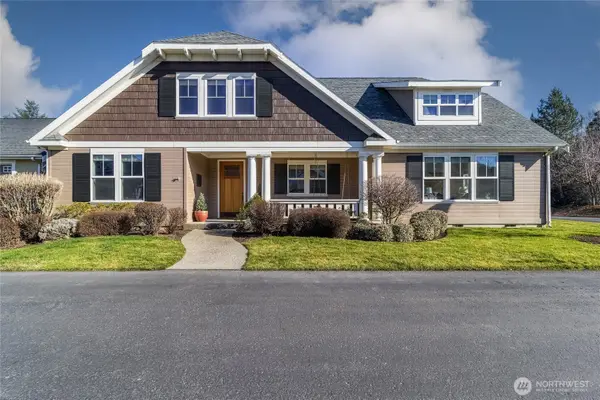 731 SE Swainson Lane, College Place, WA 99324