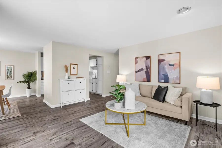 8720 Phinney Avenue #11, Seattle, WA 98103 - #3