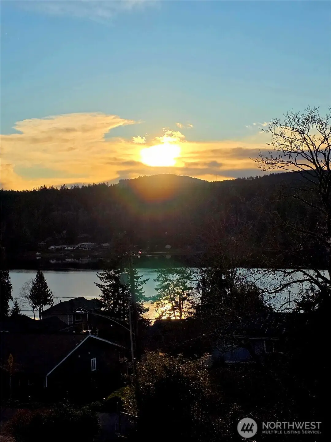 1404 Eastlake Drive, Bremerton, WA 98312 - #1