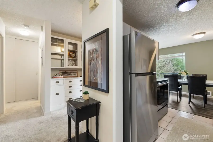 924 Shorewood Drive #B16, Bremerton, WA 98312 - #3