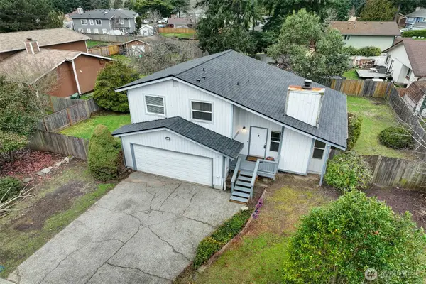 1810 SW 355th Place, Federal Way, WA 98023