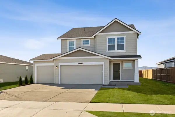 10774 188th Street E #1032, Puyallup, WA 98374