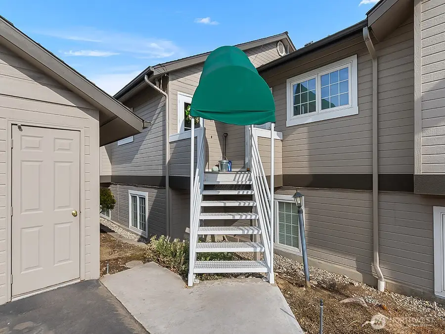 20 S Delaware Avenue #11, Wenatchee, WA 98801 - #2