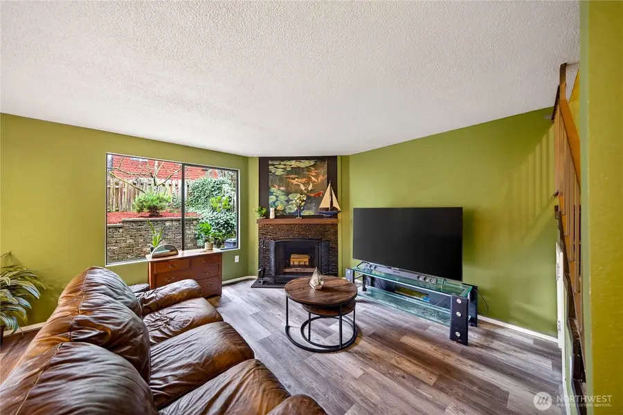 111 NW Columbia Dr #B6, Oak Harbor, WA 98277 - #3