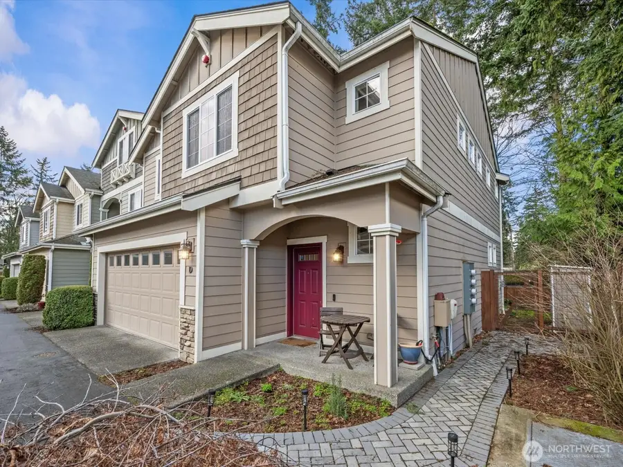 20734 76th Avenue W #D, Edmonds, WA 98026 - #2
