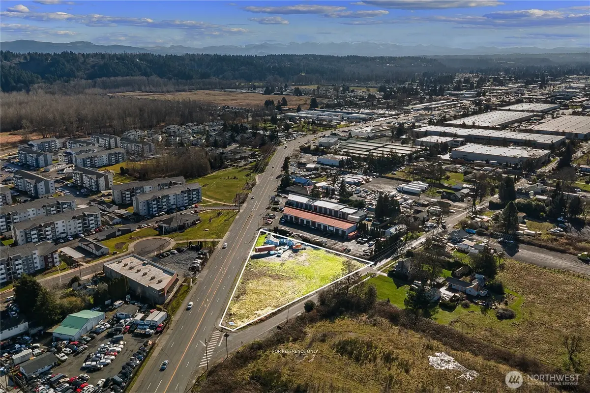 4735 Auburn Way N, Auburn, WA 98002 - #1