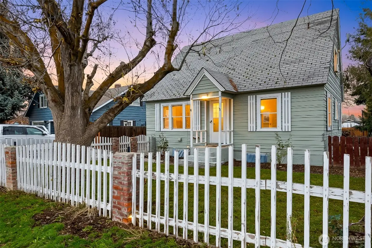 1013 Amherst Avenue, Wenatchee, WA 98801 - #1