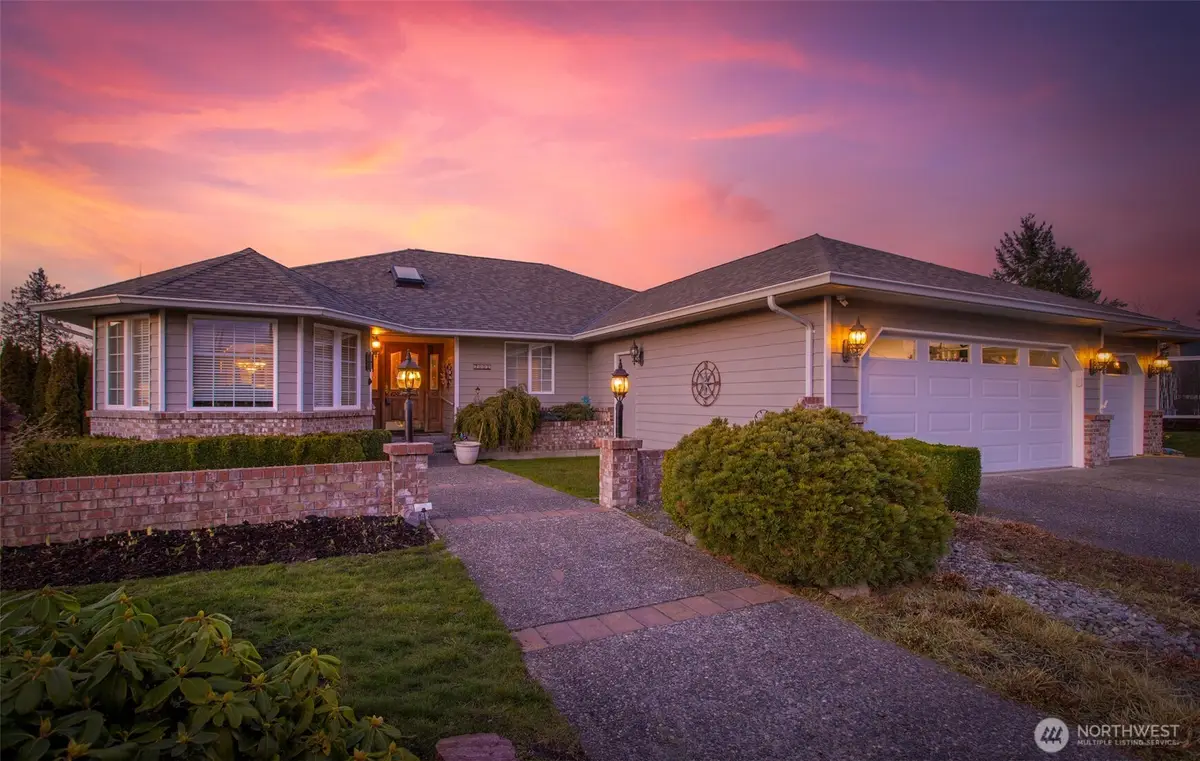 7001 57th Street Ne, Marysville, WA 98270 - #1