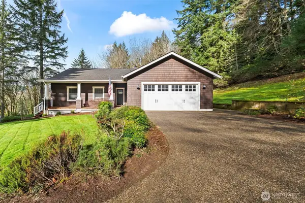 9715 Crescent Valley Drive Nw, Gig Harbor, WA 98332