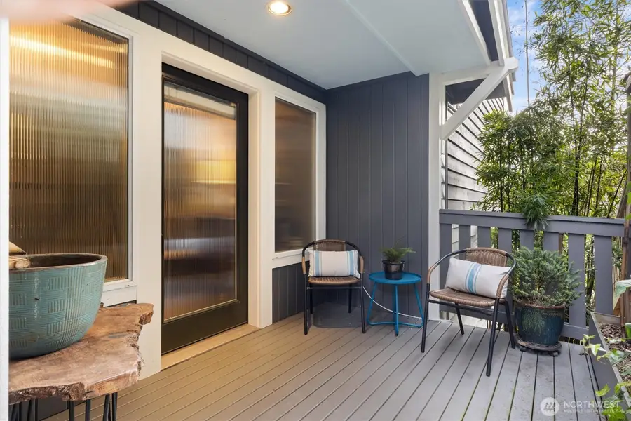 3414 33rd Avenue Sw, Seattle, WA 98126 - #3