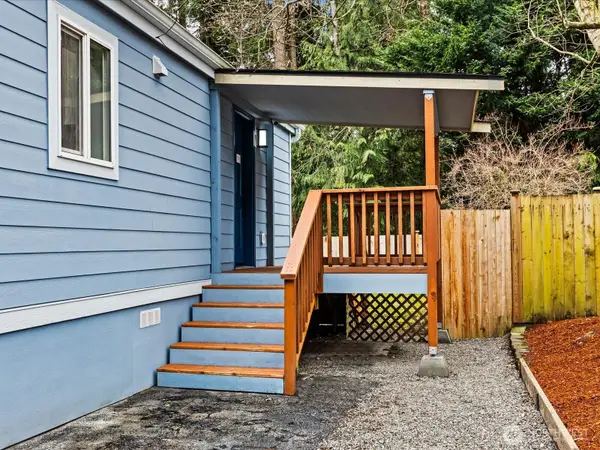 20500 SE 32nd Drive, Bothell, WA 98012