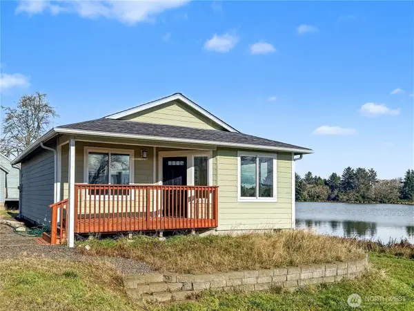 584 Mount Olympus Avenue Se, Ocean Shores, WA 98569