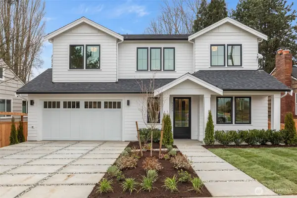 6223 43rd Avenue Ne, Seattle, WA 98115