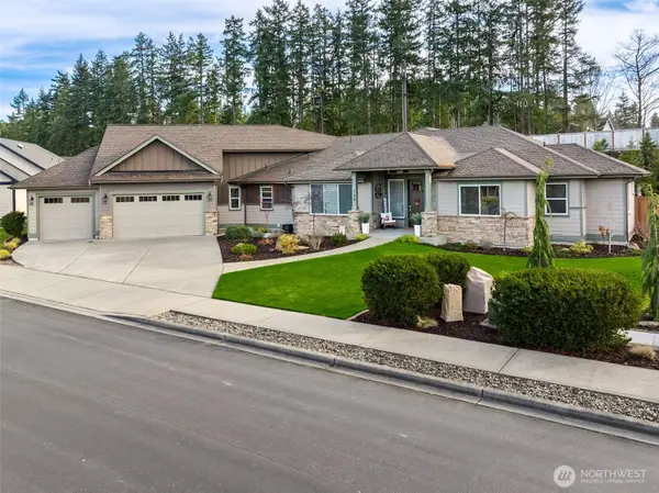 155 Mountain Crest Lane, Eatonville, WA 98328