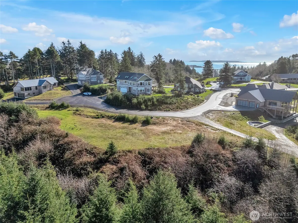 3038 Ocean View Court #9, Ilwaco, WA 98624 - #1