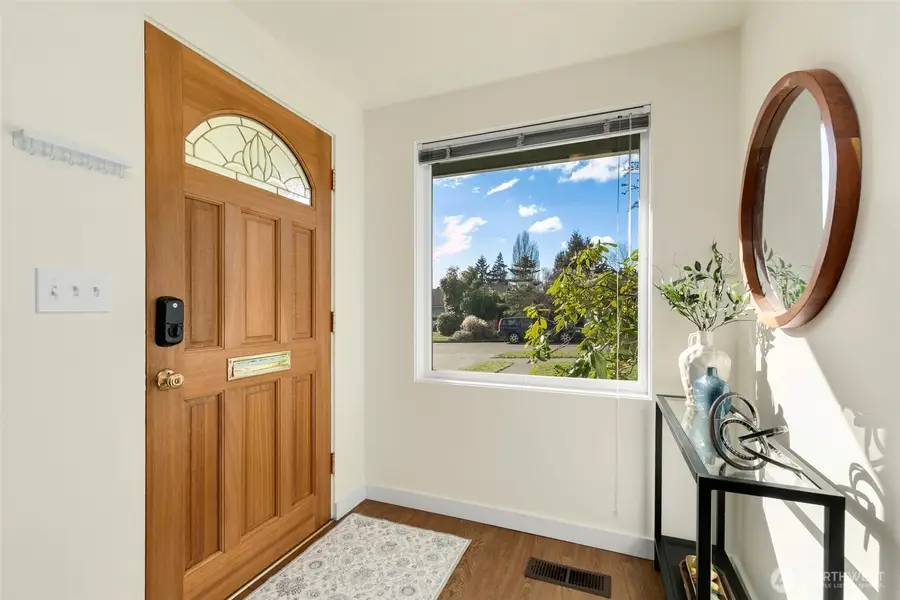 6226 44th Avenue Ne, Seattle, WA 98115 - #3